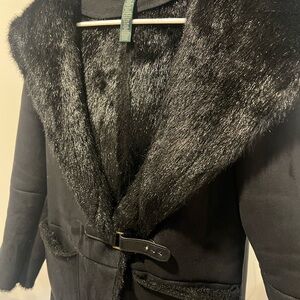 Lauren Ralph Lauren Black Coat with Faux Fur Trim SIZE : S